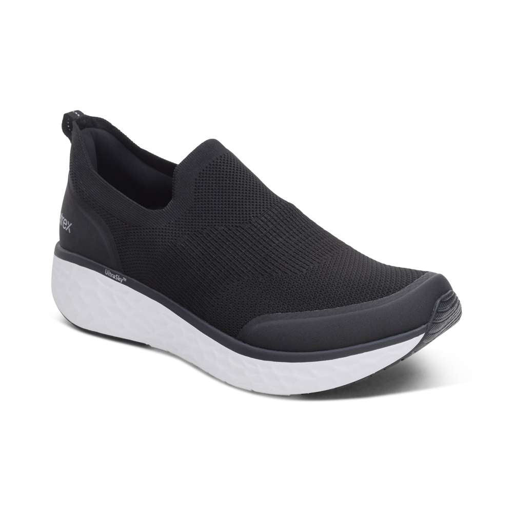 Dash Arch Support Slip-On Sneaker - Black