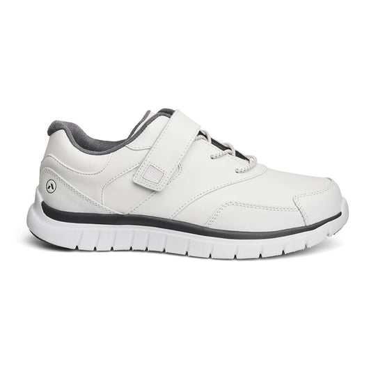 No. 31 Sport Walker - White