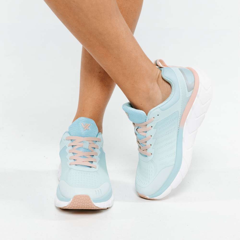 Walker Mesh III Active Sneaker - Lt Blue/Apricot