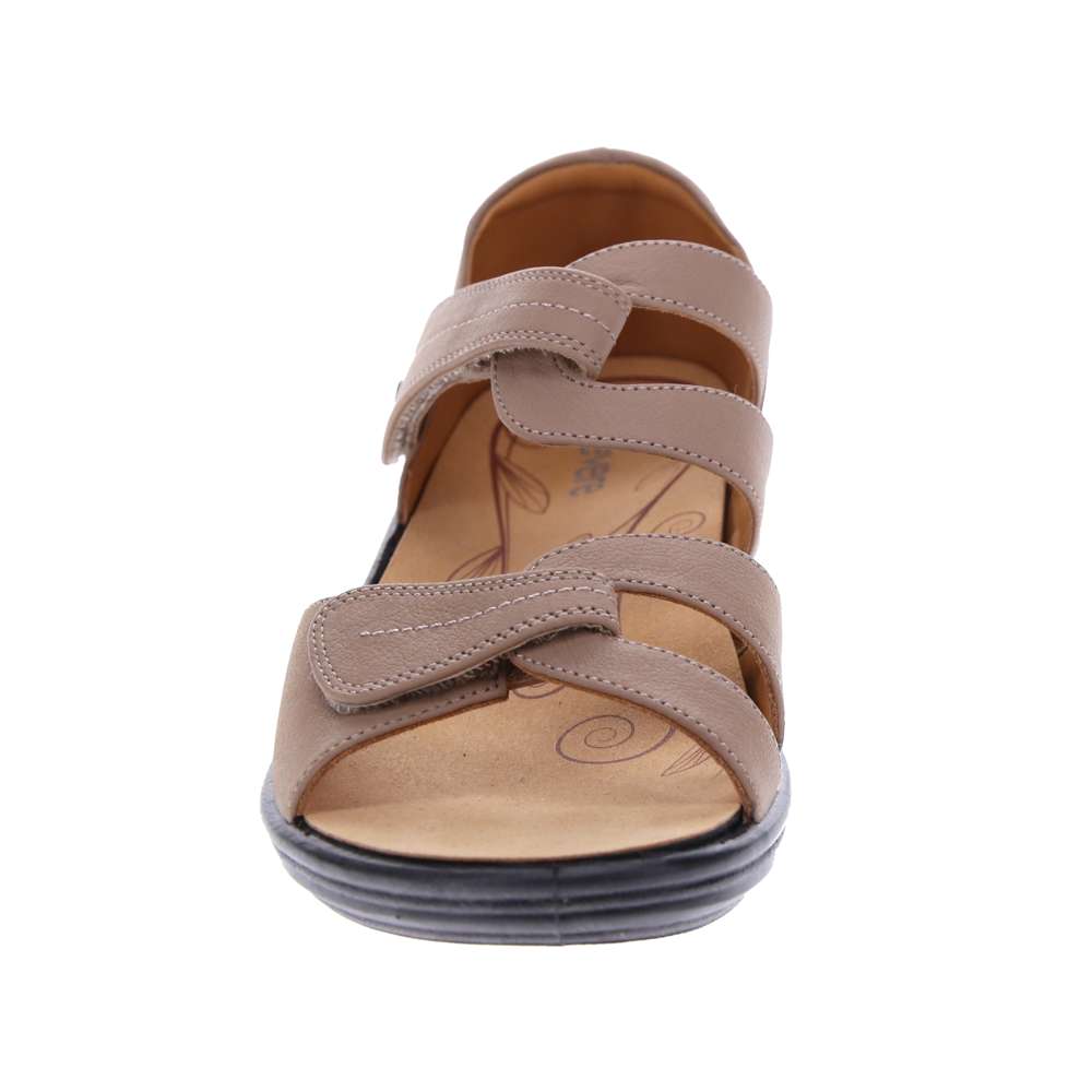 Geneva Sandal - Clay