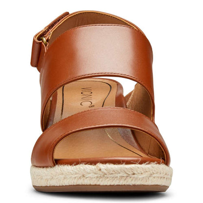 Brooke Wedge - Cognac